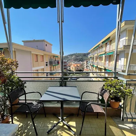 Nice Studio Ac Wi Fi Apartment *